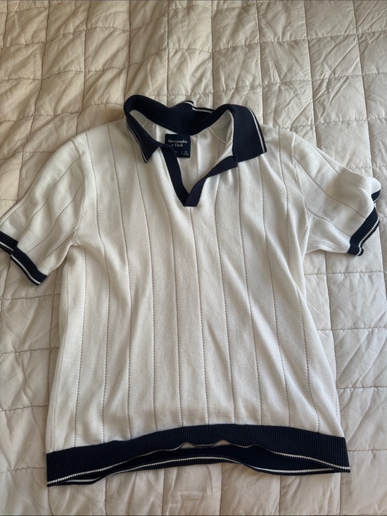 Abercrombie & Fitch Other - Abercrombie & Fitch White Polo with Navy Accents